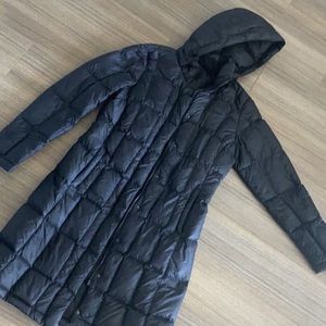 North face parka size small. Great condition
